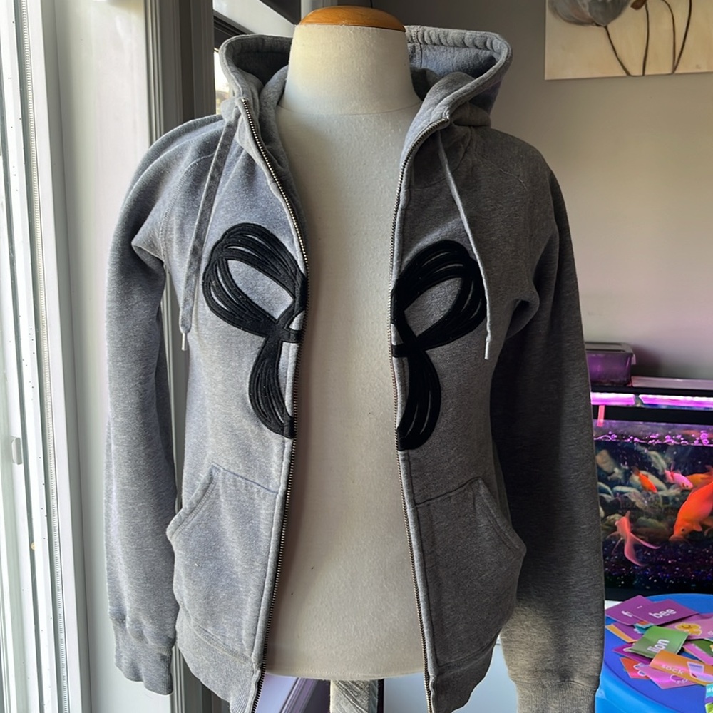 TNA hoodie